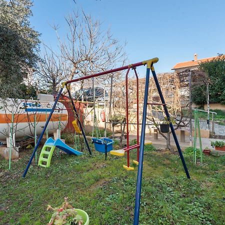Cosy Holiday Home In Zadar With Garden Экстерьер фото